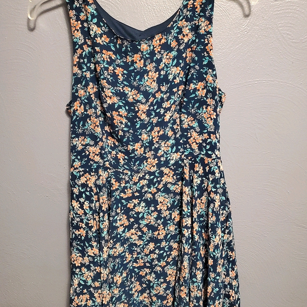 Forever 21 knee length dress